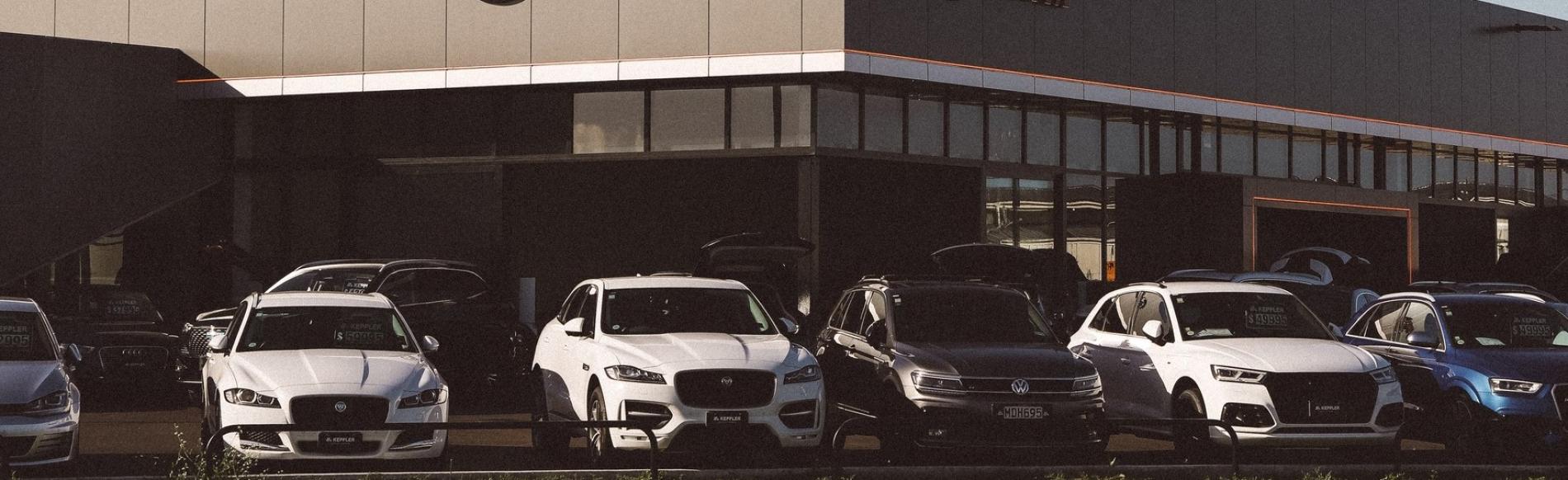 Time-Saving Advantages Of Hiring Car Brokers in Australia